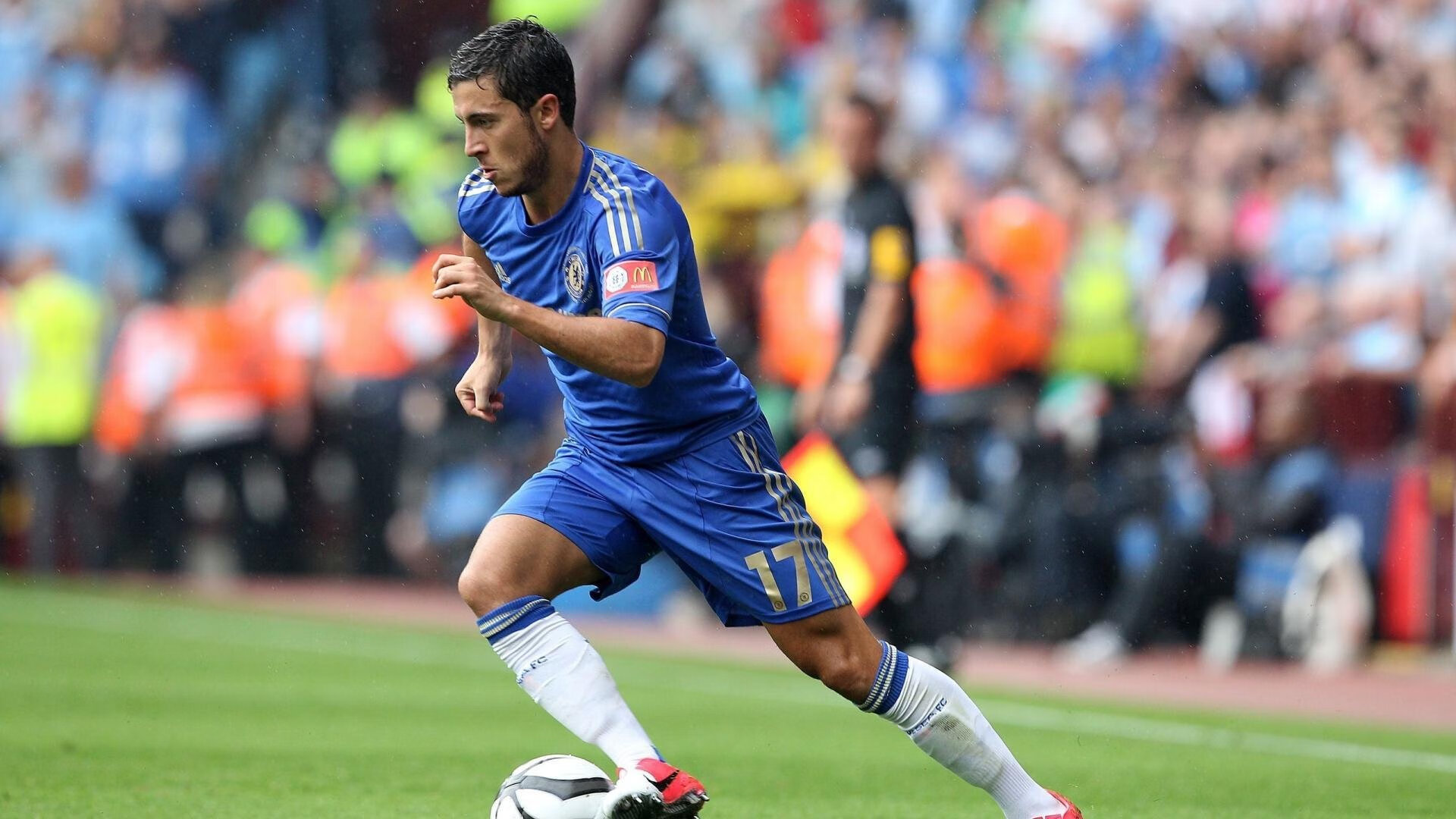 中超前锋触球效率与得分转化率分析,中锋传球